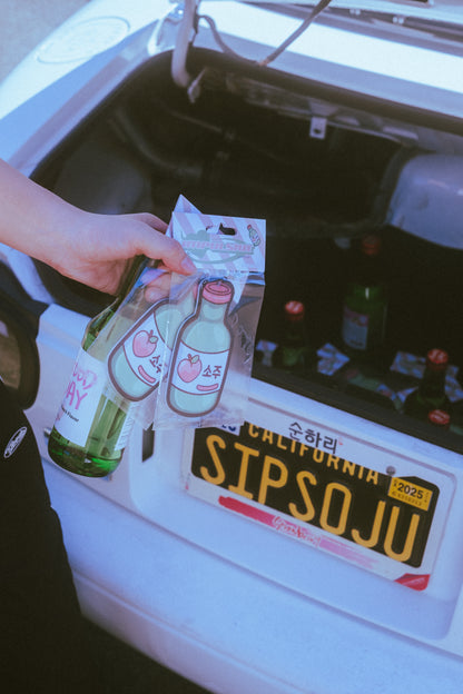 impulsive peach soju air freshener with soju bottle