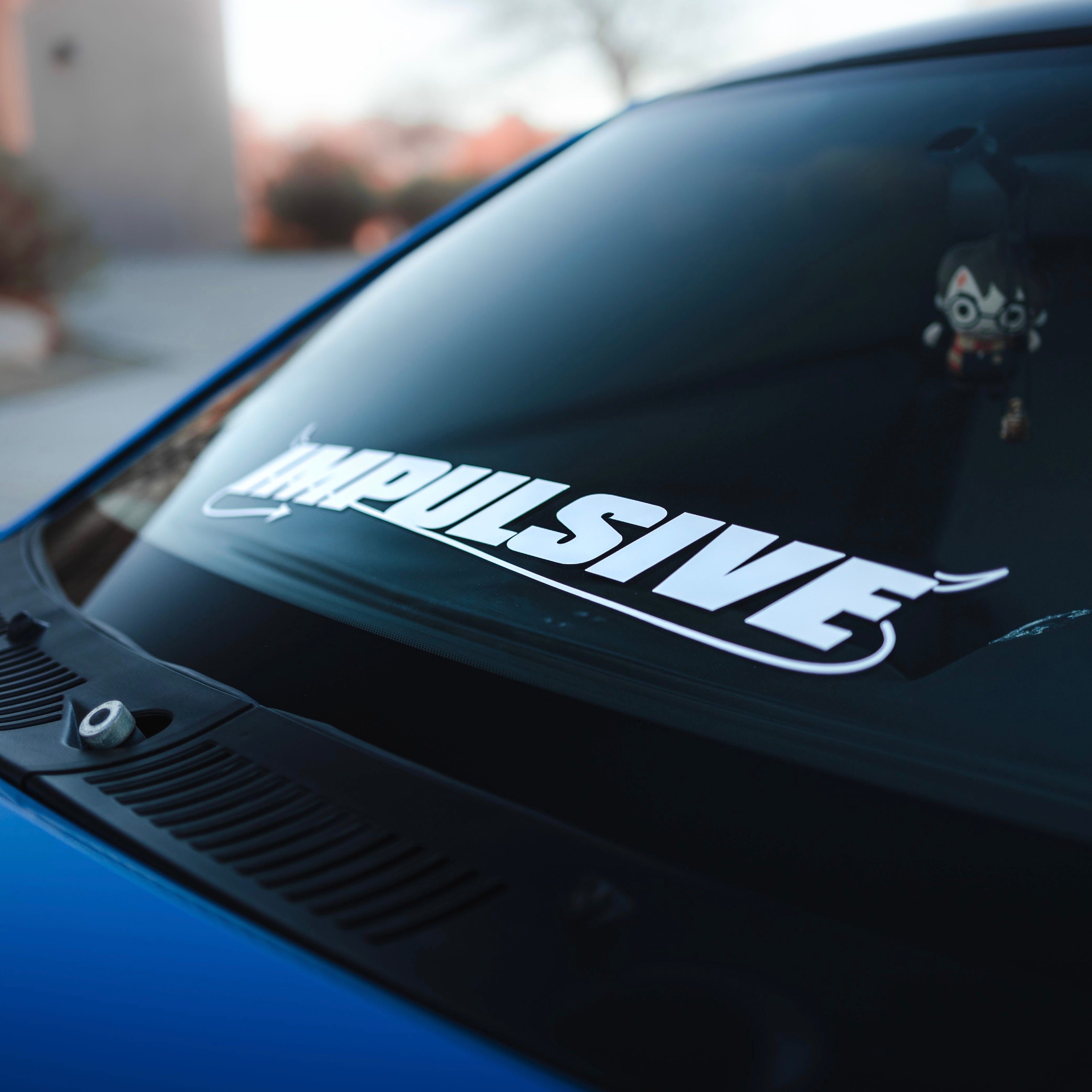 Impulsive Windshield Banner