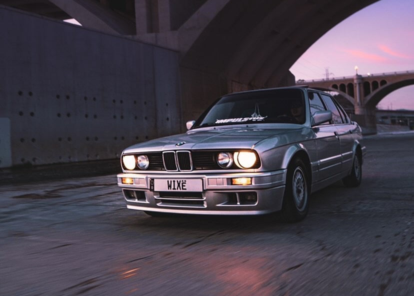 Impulsive Windshield Banner